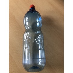 Plastikflasche zum Pipe Fütterer